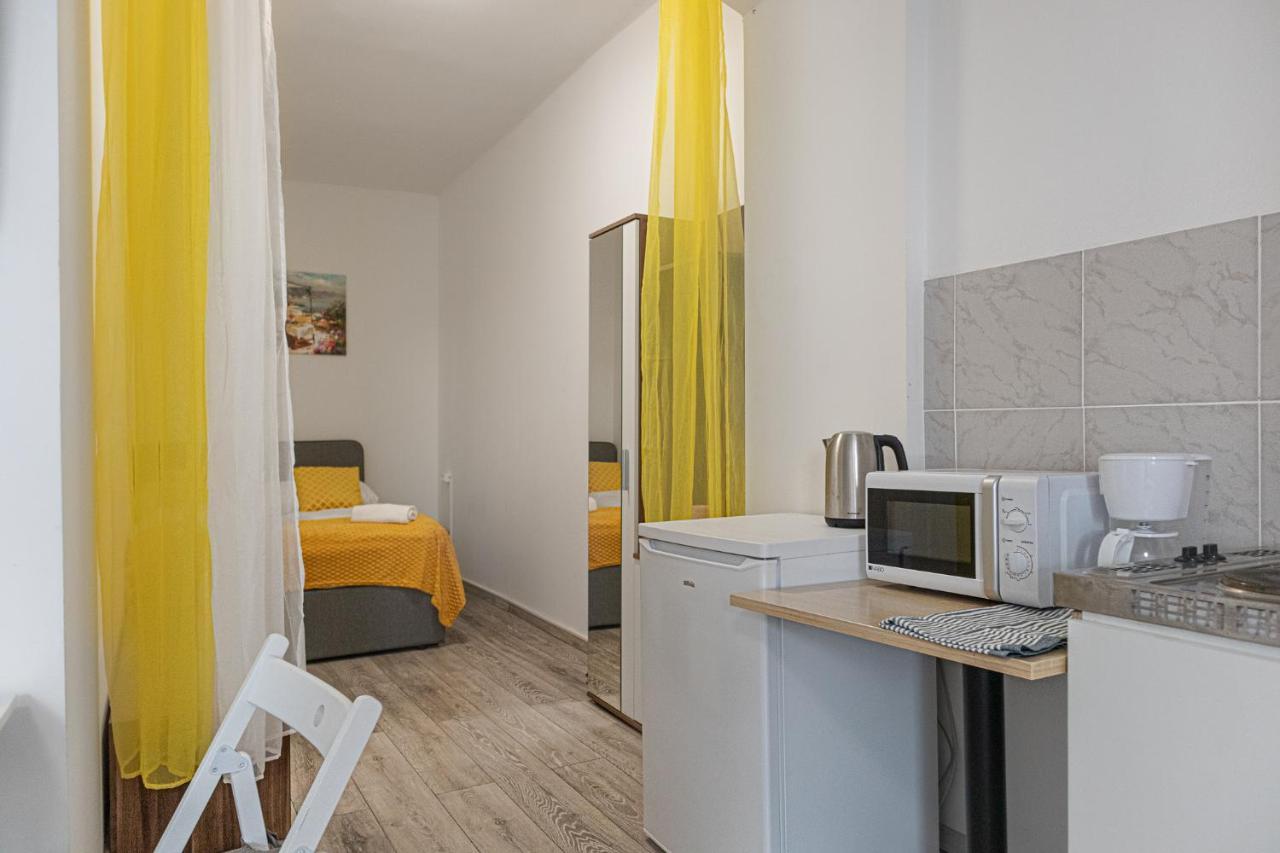 Pleasing Room Hauptbahnhof With Best Location Відень Екстер'єр фото